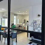 Dreamhouse - The Apartman *