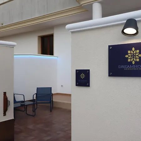 Dreamhouse - The Leverano